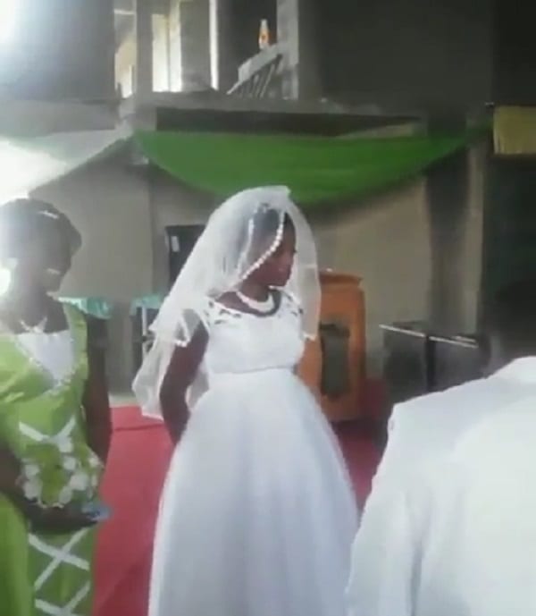 Ghana: Une mariée en colère refuse d'embrasser son mari (PHOTOS)