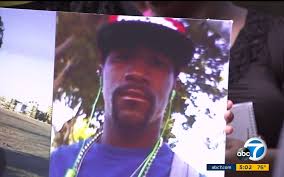 USA: nouvelle bavure policière, un noir de 27 ans abattu à Los Angeles (photo)