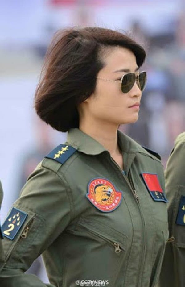 Chine: La première femme pilote de chasse meurt  lors d'un exercice d'entraînement  (PHOTOS)