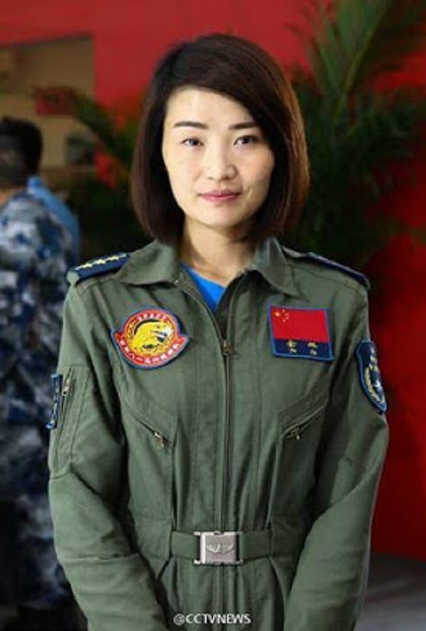 Chine: La première femme pilote de chasse meurt  lors d'un exercice d'entraînement  (PHOTOS)