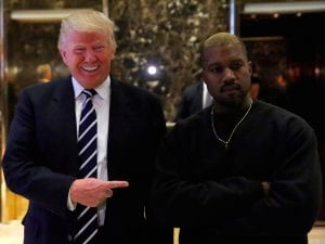 A peine sorti de l'hôpital, Kanye West rencontre Donald Trump  (vidéo)