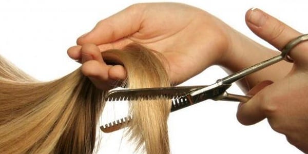 Mode: 5 conseils pour entretenir quotidiennement vos cheveux défrisés