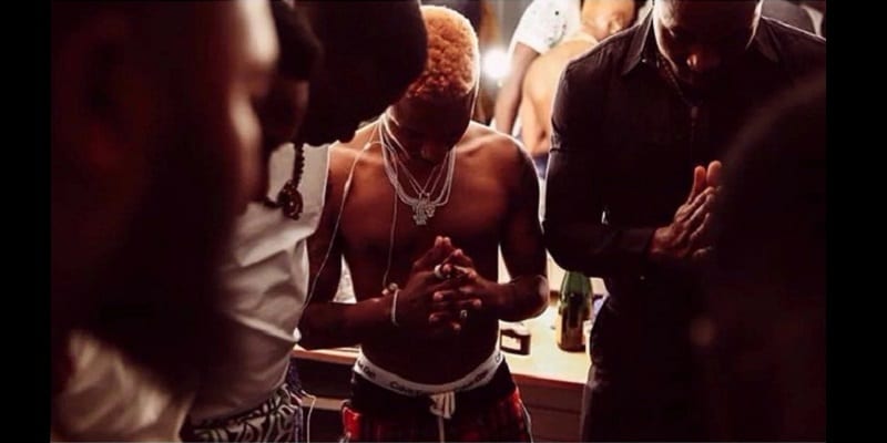 Showbiz : Wizkid devient le premier artiste africain à tenir un concert à guichet fermé à Londres (vidéo)