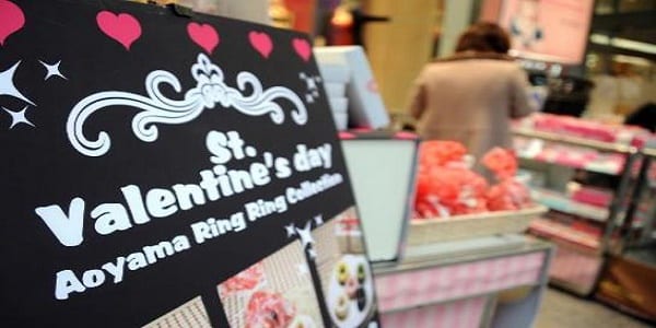 elle étrangle son mari