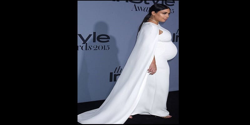1555233-kim-kardashian-lors-des-instyle-awards-950×0-1