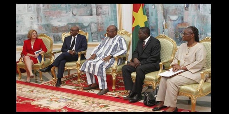 pix_1456771019e183659_1