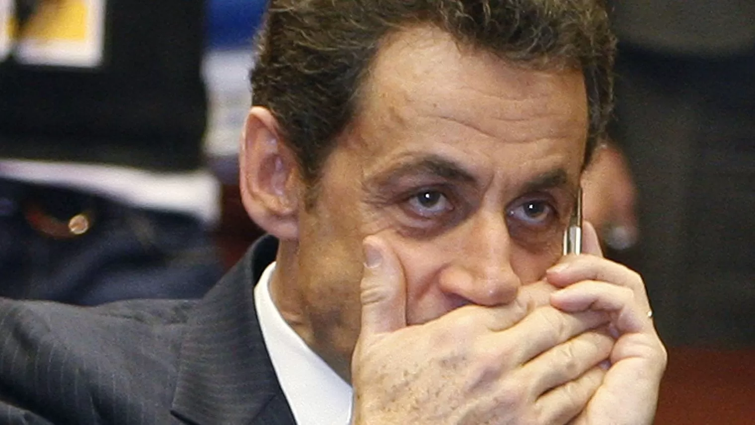 sarkozy-telephone-1_4837272