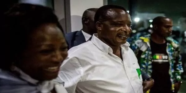 pix_1462877447e105047_1