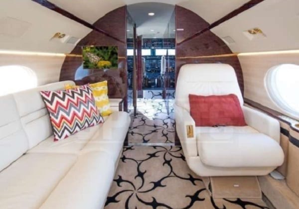 Floyd Mayweather s'achète son deuxième jet privé, et c'est du lourd: PHOTO