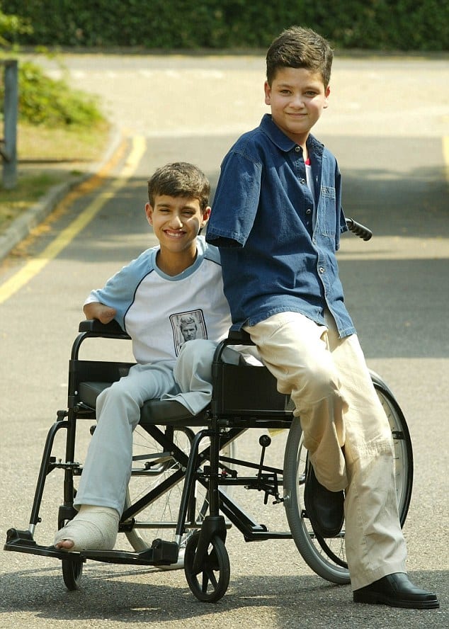 Ali Abbas: '' Tony Blair est un criminel de guerre''