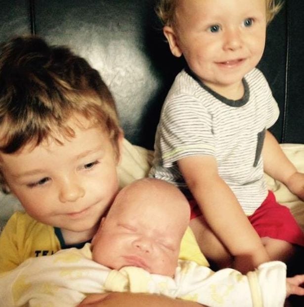 Un garçon de 3 ans, meurt subitement après avoir dit "bonne nuit, je t'aime" à sa maman...Photos