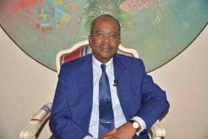 Gabon : Voici Monsieur ‘’Essayez-moi’’, celui qui affirme pouvoir remplacer Ali Bongo