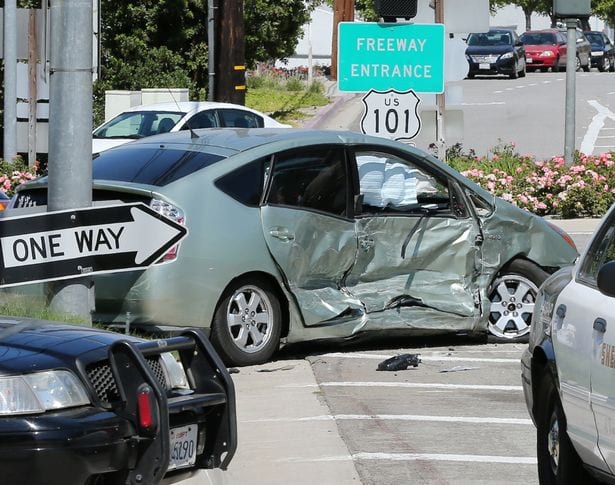 Kris Jenner impliqué dans un accident de voiture avec sa Rolls-Royce (Photos)