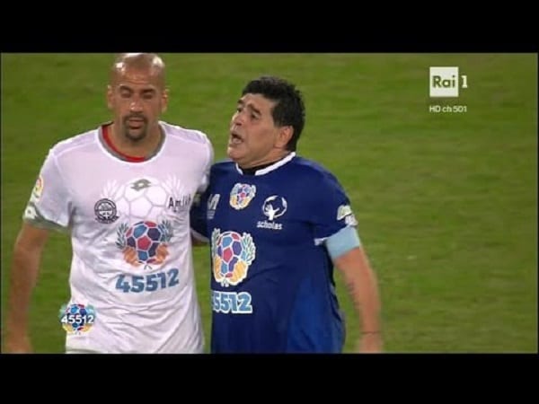 Maradona et Veron à deux doigts de se battre, en plein match pour la paix, organisé par le pape François: VIDÉO