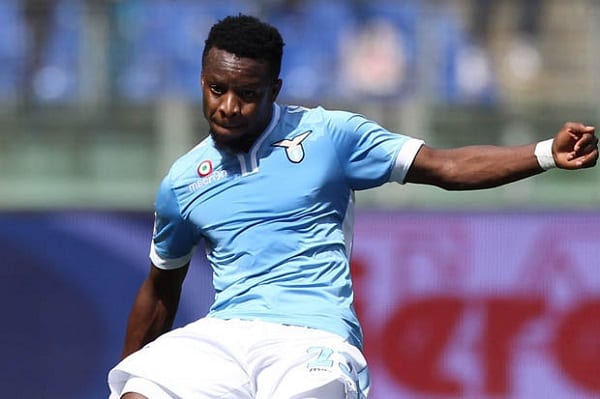Un footballeur nigérian menace de convoquer la Lazio à la FIFA