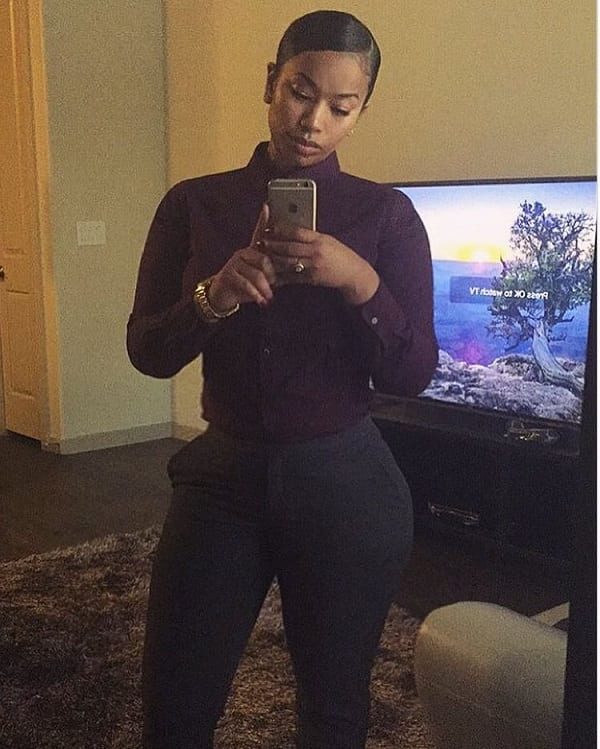 Gail Golden, l'informaticienne qui fait le buzz à cause de ses tenues de travail: PHOTOS