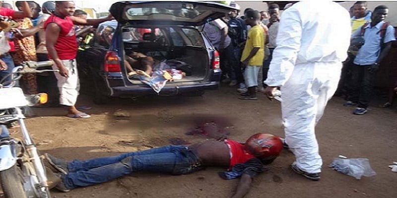 les-braqueurs-ici-par-terre