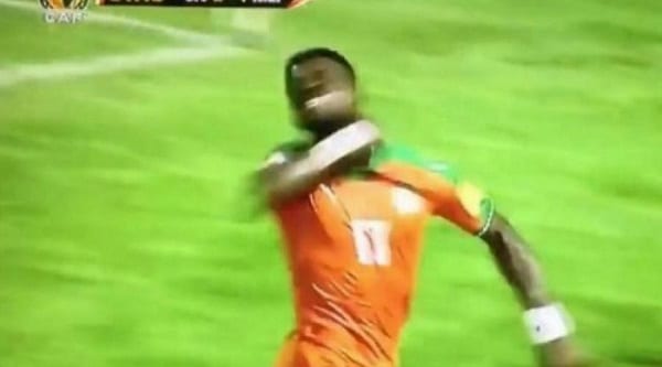Le footballeur ivoirien Serge Aurier visé par une enquête de la Fifa...Explications