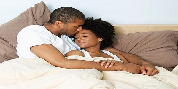 Voici 6 manières incroyables de faire rêver votre amour sans sortir de la maison