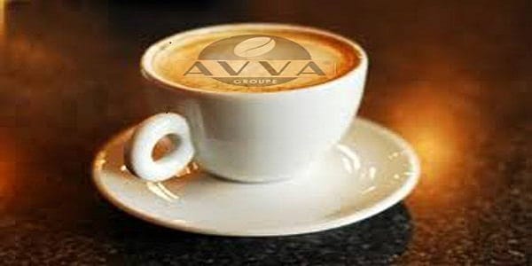 Comment conquérir une femme avec une tasse de café?