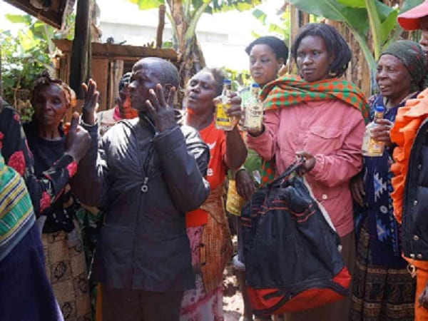 Kenya: Des femmes en colère battent des hommes ivres prétextant qu'ils ne les satisfont pas au lit