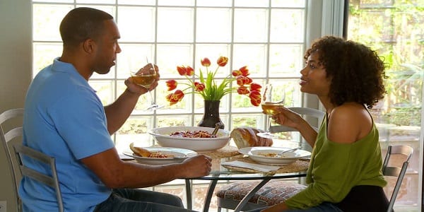 10 messages à envoyer après un premier rendez-vous amoureux