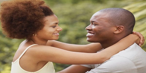Un psychiatre explique les 7 habitudes que doit avoir un couple pour être épanoui