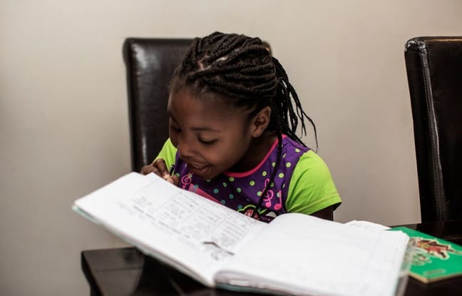 Inspiration: A 7 ans, Michelle est la plus jeune écrivaine d'Afrique