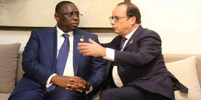 hollande-macky-coulisse-sommet-de-la-francophonie-dakar-670×378