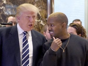 A peine sorti de l'hôpital, Kanye West rencontre Donald Trump (vidéo)