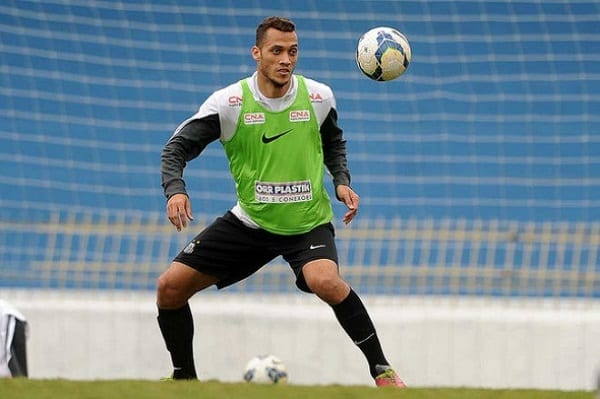 Chapecoense: Neto, survivant du crash se réveille du Coma sans souvenance de ce qui s'est passé