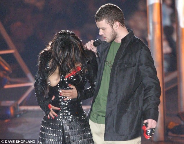 preuve que Janet Jackson serait secrètement devenue musulmane