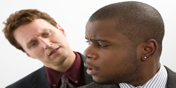 5 charges négatives qui vous empêchent de vous épanouir dans la vie