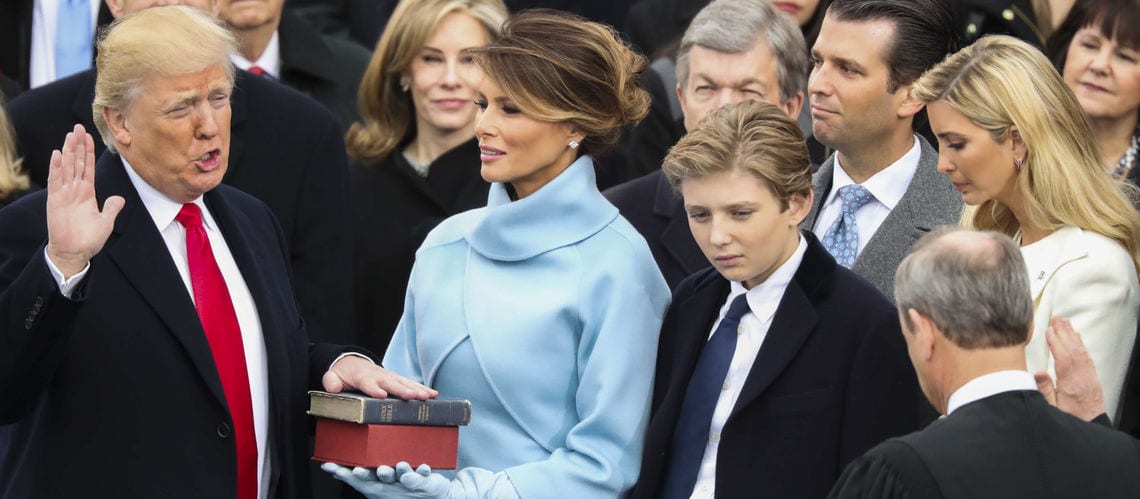 USA: Suite à une blague déplacée sur le fils de Trump, une comédienne sanctionnée