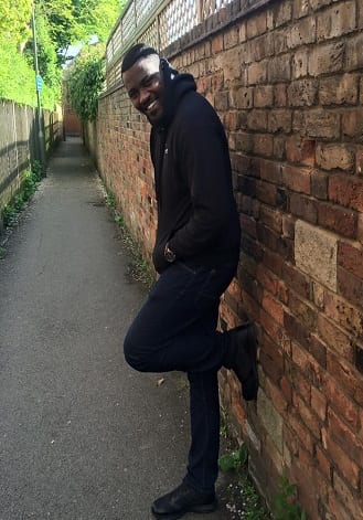 Messieurs, voici 6 Looks de l'acteur ghanéen John Dumelo à adopter pour faire plaisir à votre chérie