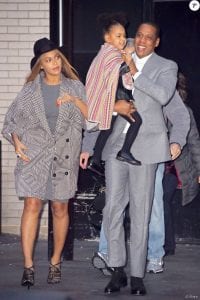 3028775-beyonce-and-jay-z-along-with-their-daug-950x0-2