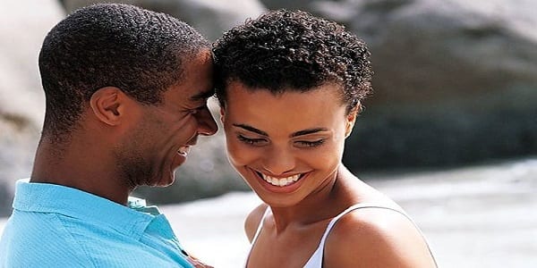 Mesdames, voici ce que vous pouvez faire quand votre homme simule une dispute quelques jours avant la Saint Valentin