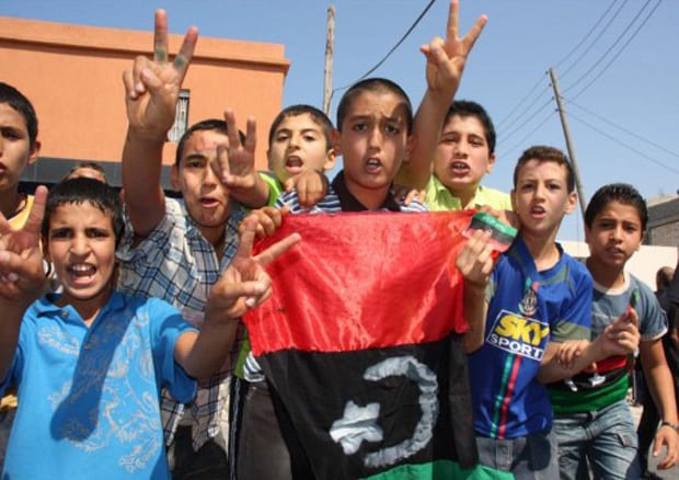 Libye: les populations commémorent la chute de Kadhafi