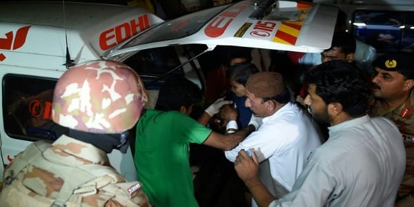 Pakistan: Un sanctuaire ciblé par un attentat, plusieurs morts enregistrés