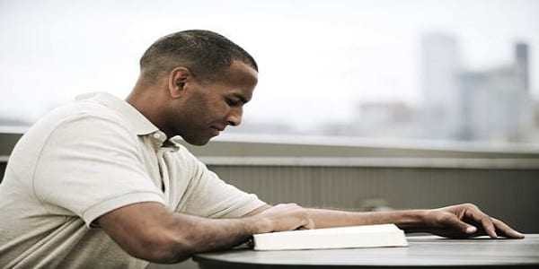 Relation: Messieurs, comment sortir du doute au sujet de cette femme qui vous attire ?