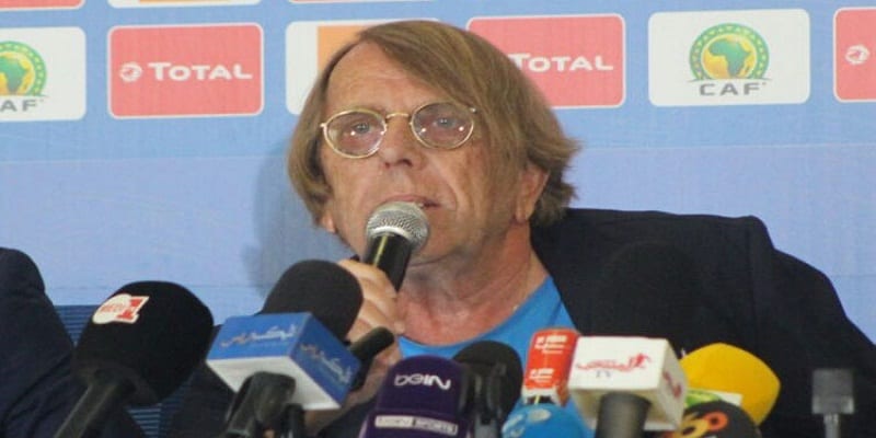 Le Roy lors de la conférence de presse