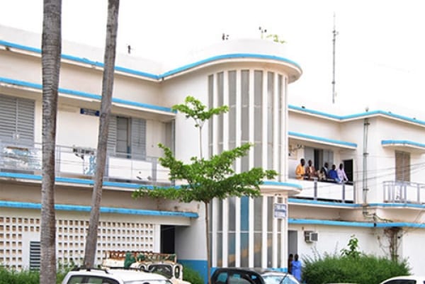 Sénégal : amoureuse de son présumé violeur, une adolescente le défend à la barre