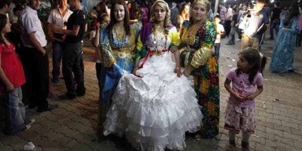 Voici neuf robes de mariée traditionnelles de différents pays du monde