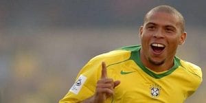 Le Top 8 des stars de football qui ont connu une enfance difficile