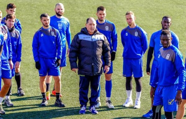 Un entraîneur arrêté pour la défaite de son équipe 12-0 face à l'équipe B de Barcelone. Les raisons!