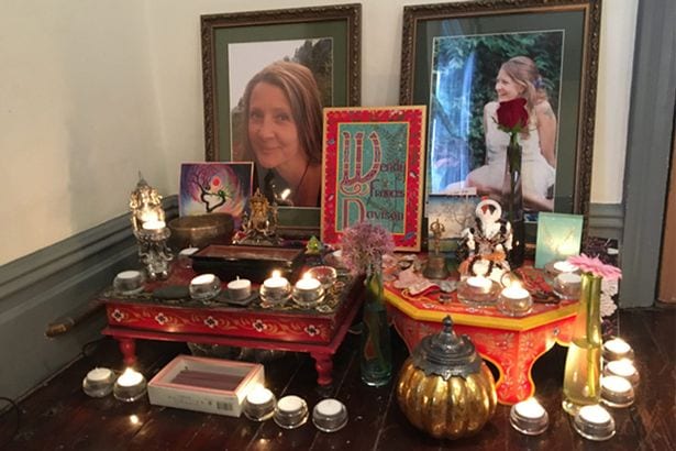 Un mari explique pourquoi il a dormi avec le cadavre de sa femme pendant 6 jours