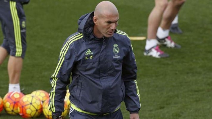 la-presse-madrilene-compare-deja-zidane-et-benitez_172585