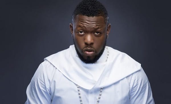 "Regarder les f3sses des femmes m'inspire": déclare le chanteur nigérian Timaya (Photos)