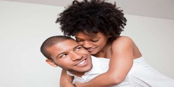 Couple: 9 messages d'amour à dire au réveil à votre partenaire