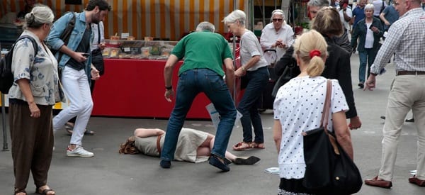 France: Agressée sur un marché, la candidate Nathalie Kosciusko-Morizet perd connaissance (PHOTOS)